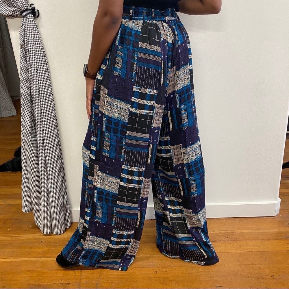 Mod Cloth Flowy Pants - Picture 4 of 8